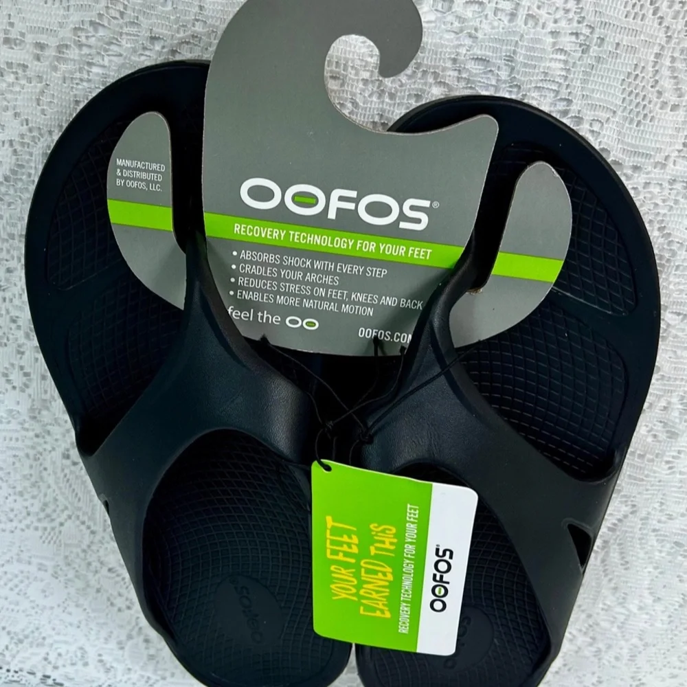 New Oofos MEN'S OORIGINAL Flip Flop Style SANDALs - BLACK / Size US 9 / EU 42